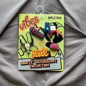 Crocs Texas Jibbitz Wanderlust Collection